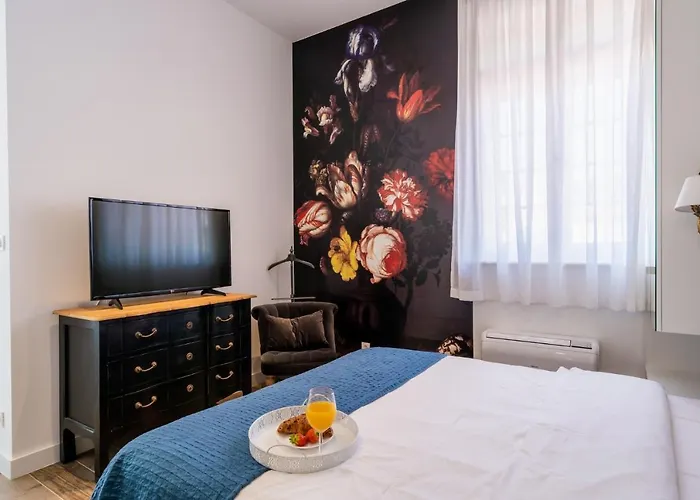 Ah Design Apartments Deluxe